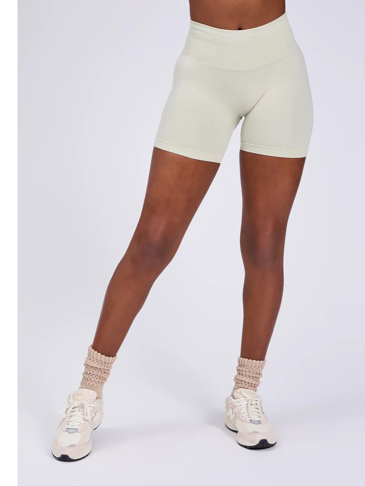 BBL Seamless Short - Pistachio