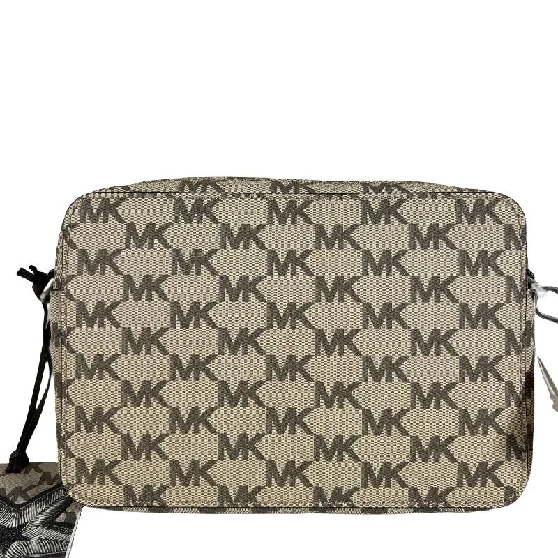 Michael Kors Star-Fish Camera Bag, light beige