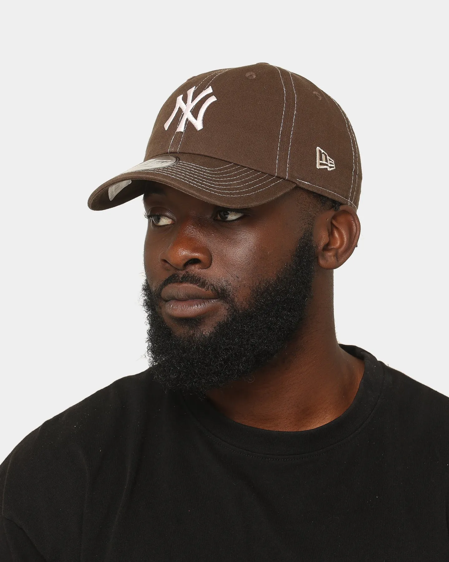 New Era New York Yankees Casual Classic Strapback Walnut/White
