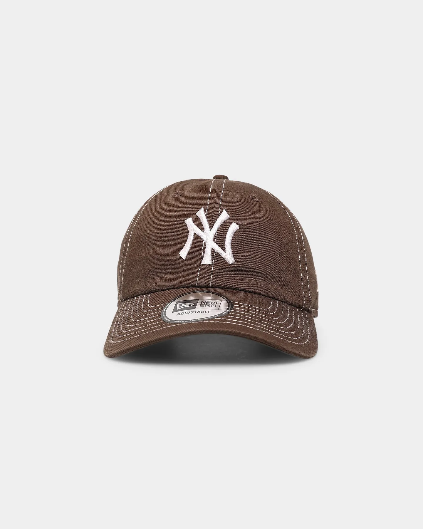 New Era New York Yankees Casual Classic Strapback Walnut/White