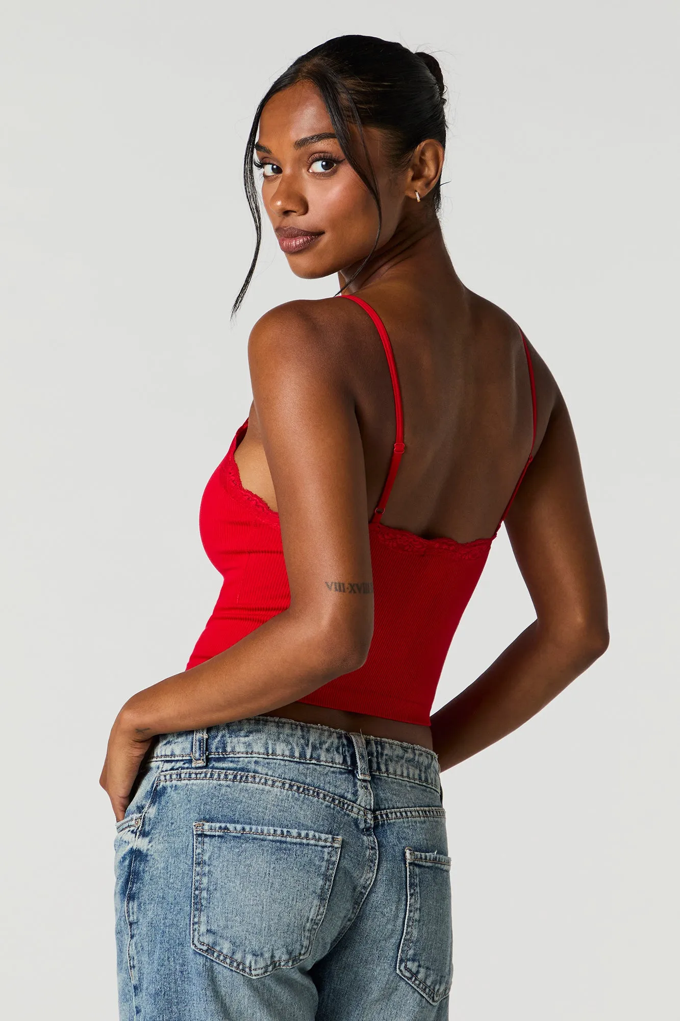 Seamless Ribbed Lace Trim Cami with Built-In Bra Cups