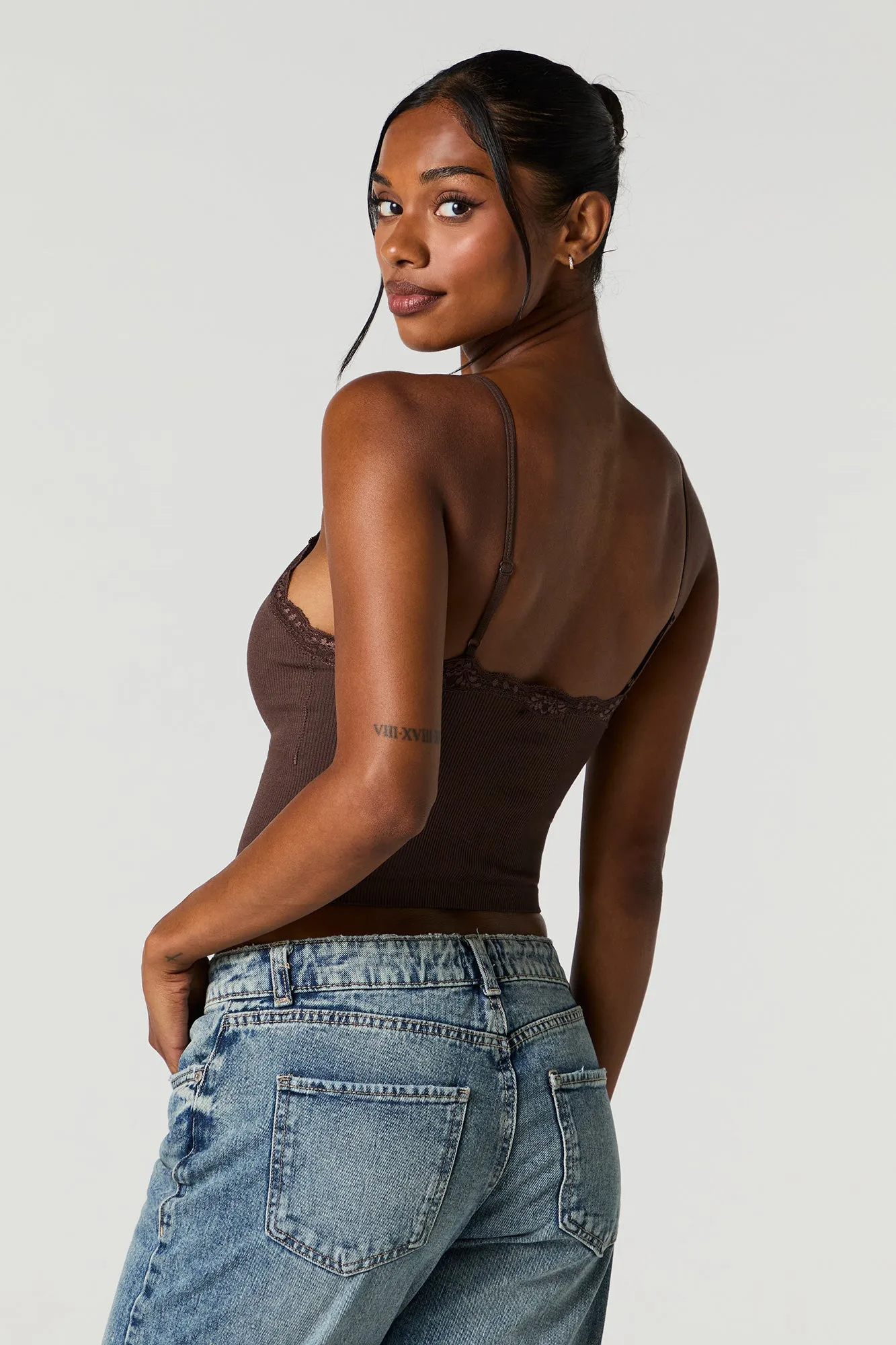 Seamless Ribbed Lace Trim Cami with Built-In Bra Cups