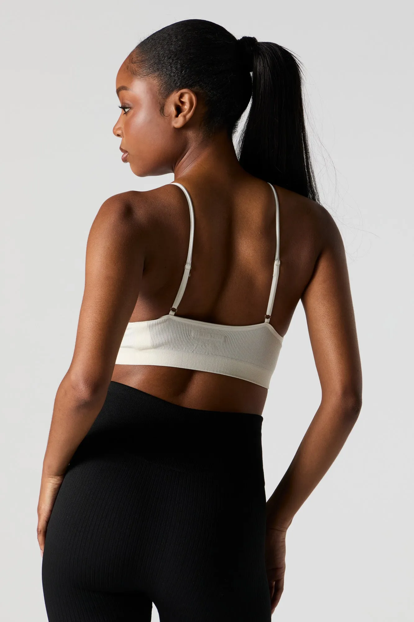 Seamless Ribbed V-Neck Bralette