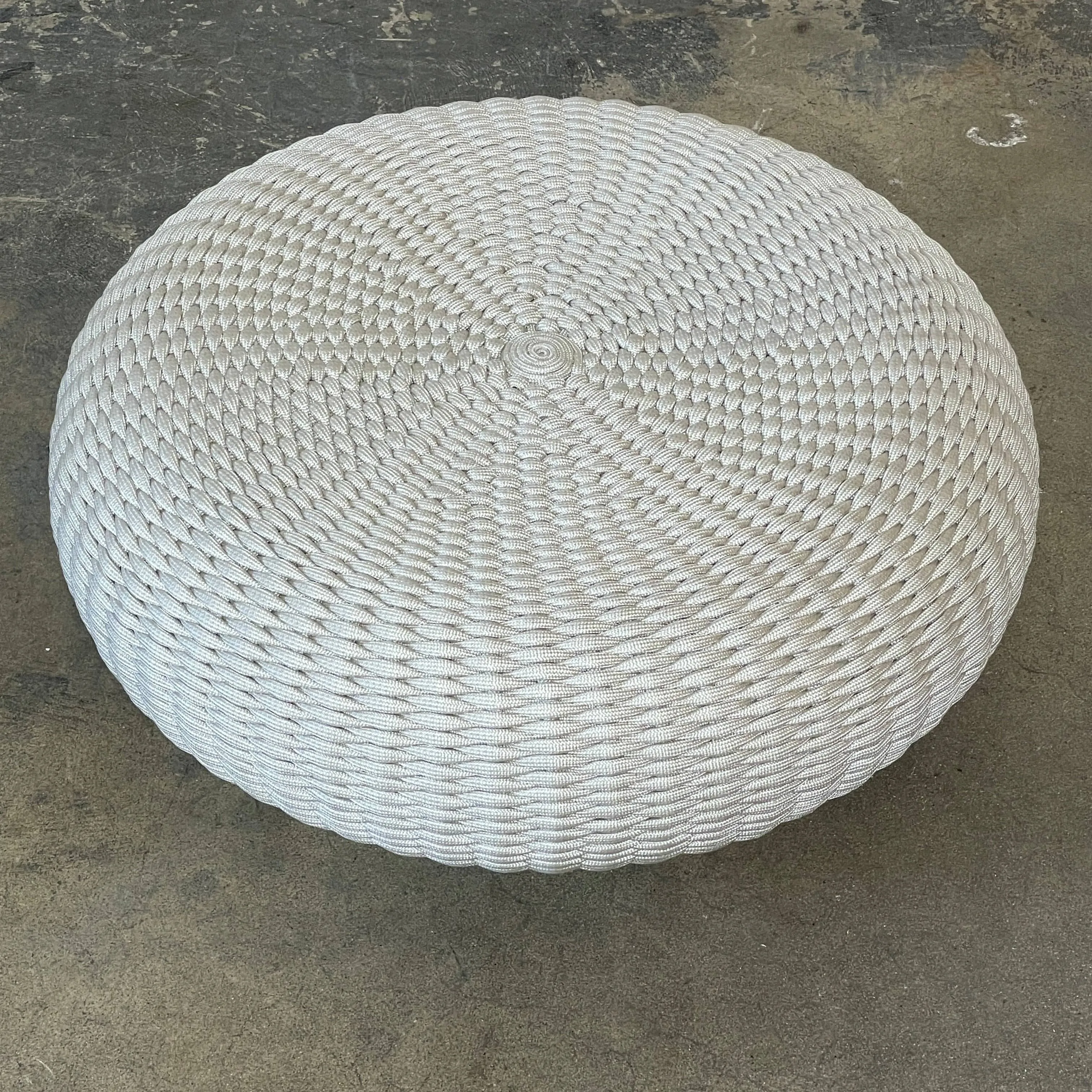 Shell Outdoor Pouf